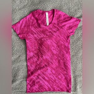 Lululemon Swiftly Tech Short Sleeve